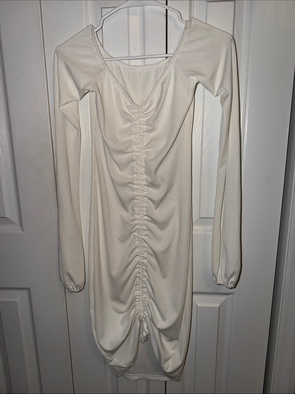 Women's White Ruched Long Sleeve Bodycon Dress